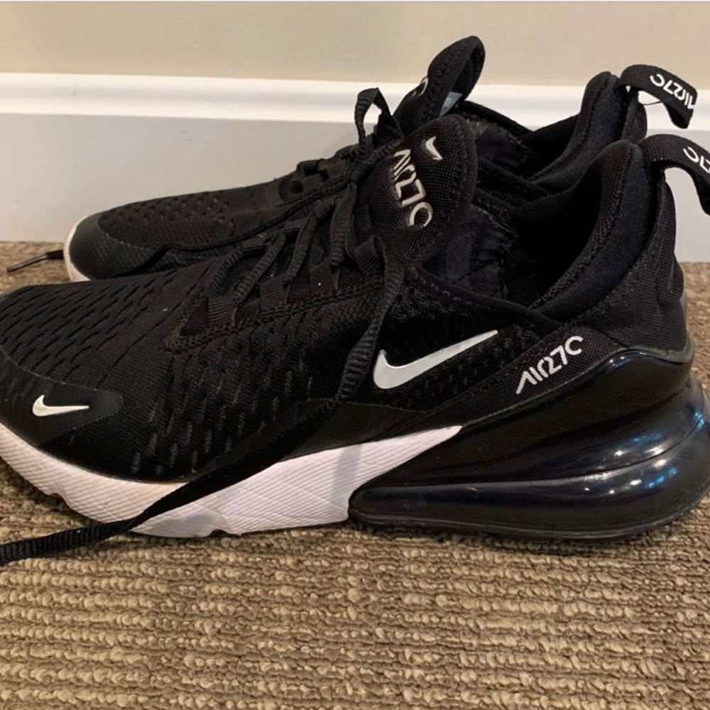 Nike Air Max 270